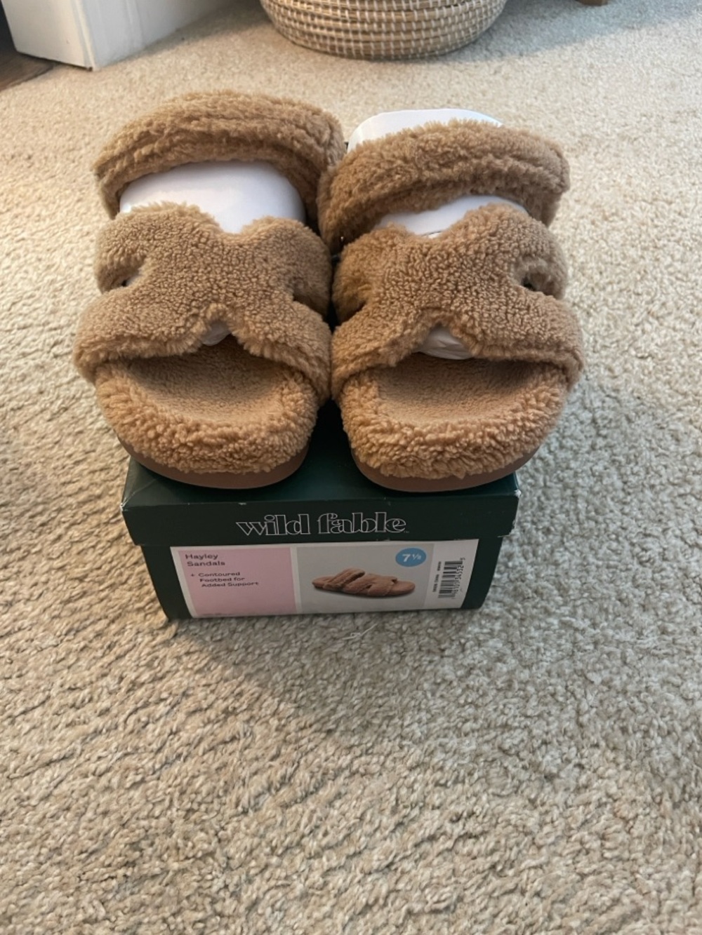 BNIB Sherpa sandals